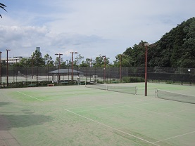 下総運動公園　テニスコートの様子