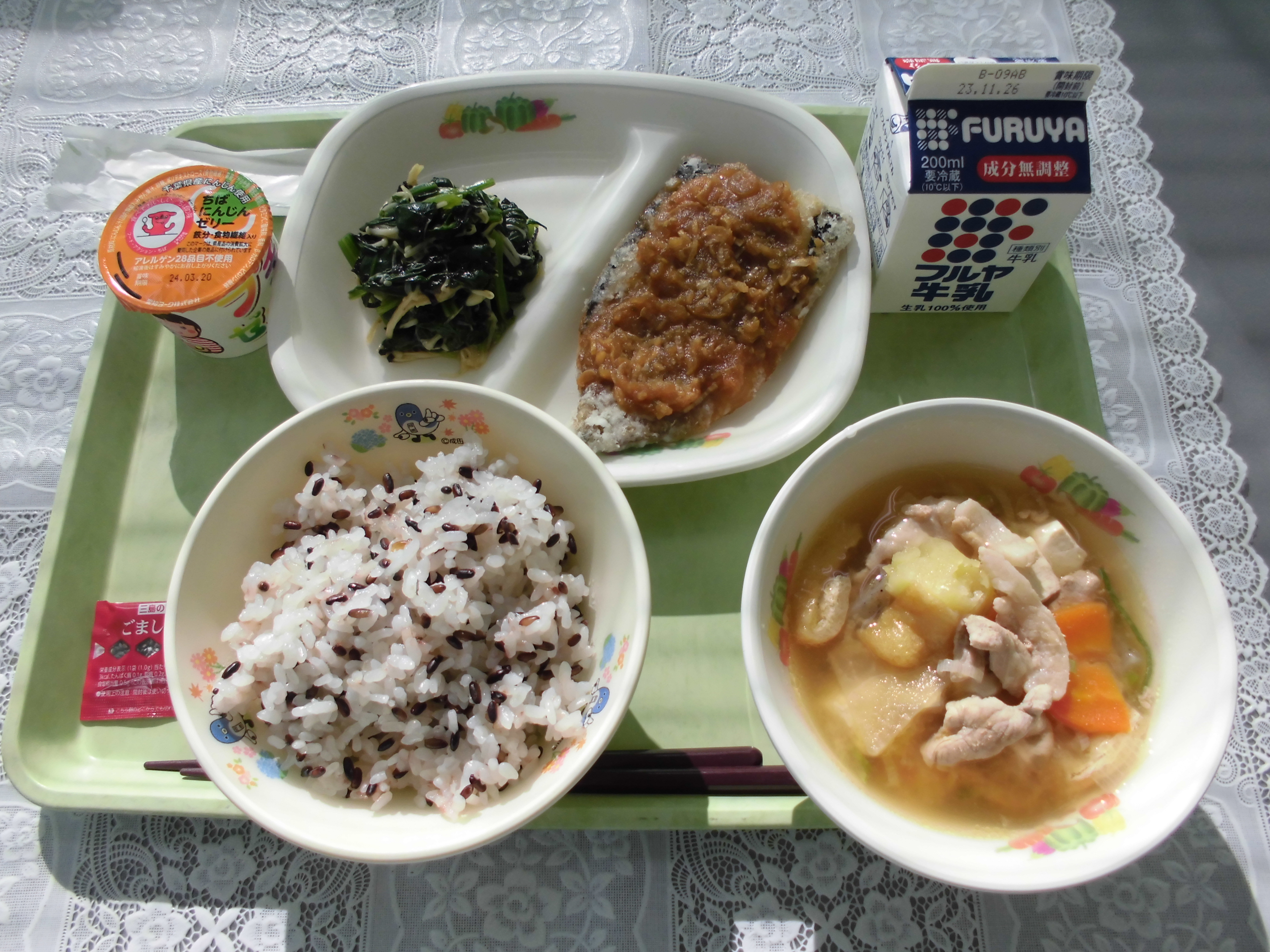 下総分所の成田給食の日の給食写真
