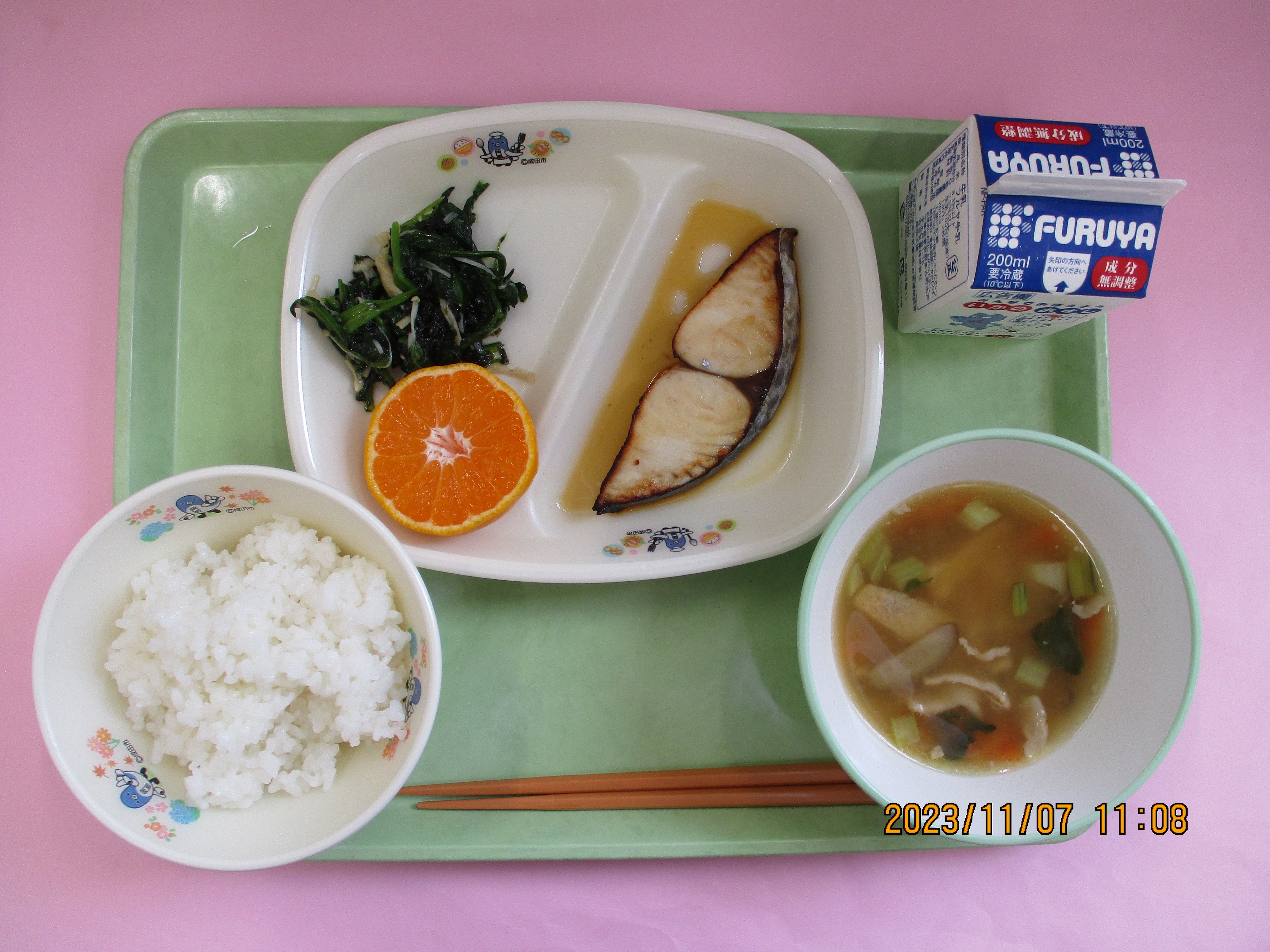 美郷台小調理場の成田給食の日の給食写真