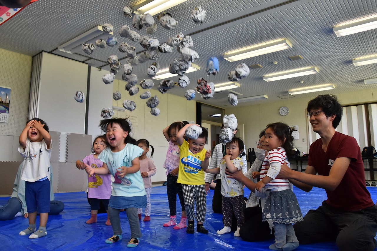 子育て　にこにこ親子広場