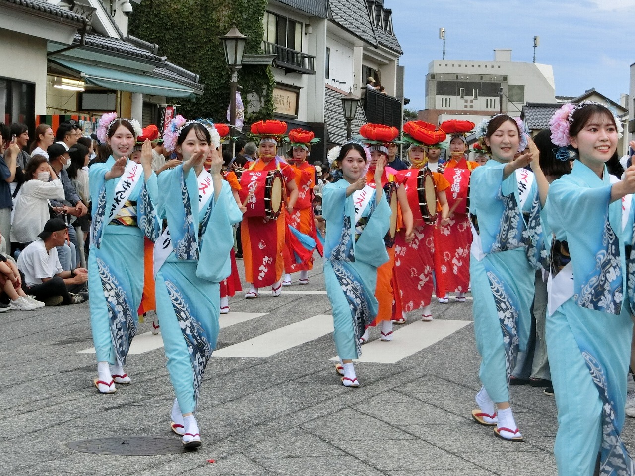 盛岡さんさ踊り