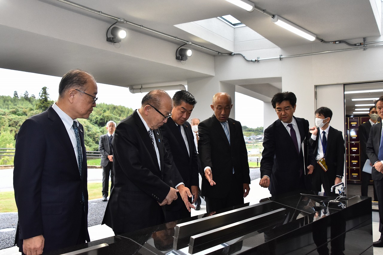 施設見学写真（1）