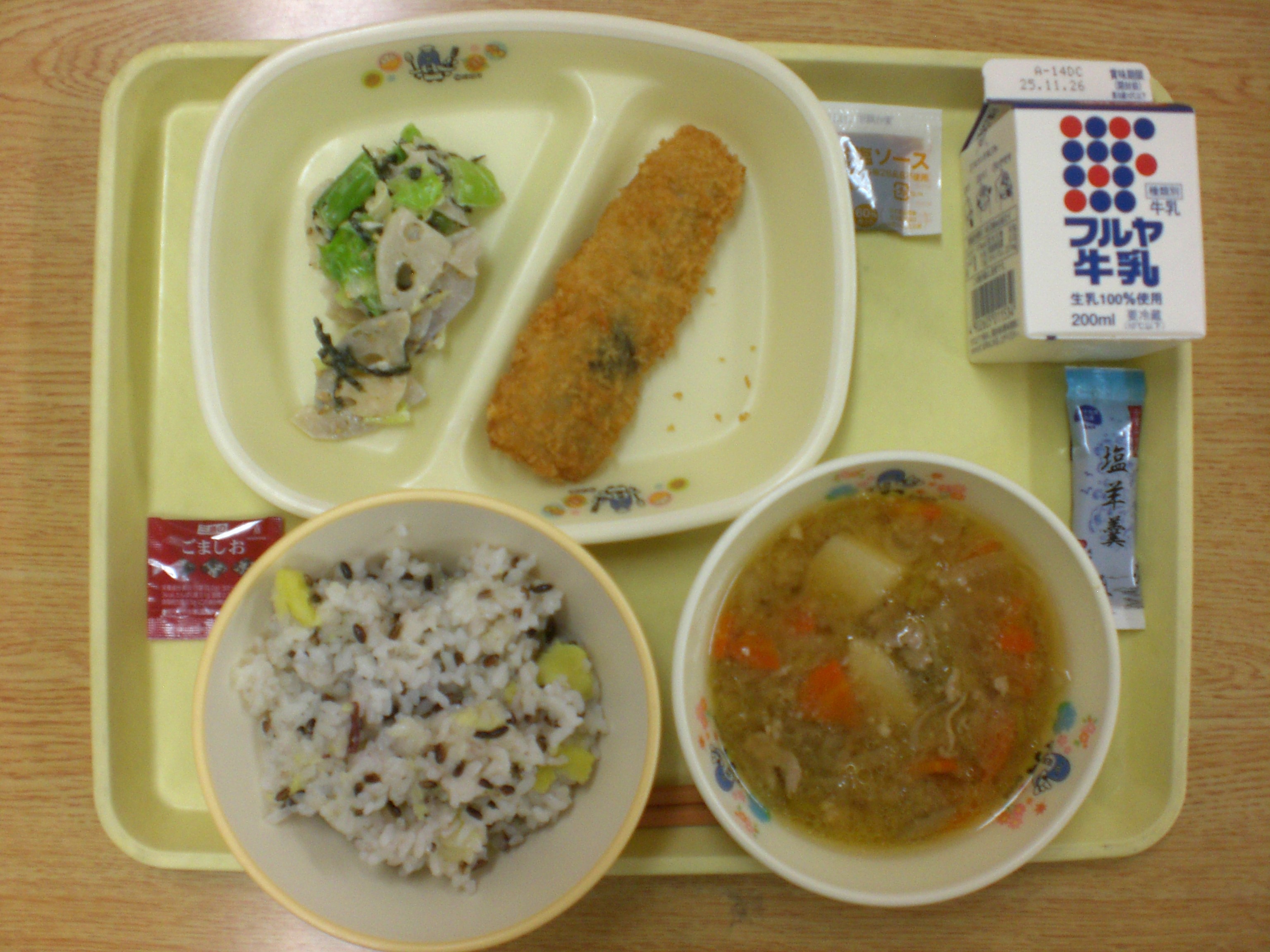 公津の杜中学校共同調理場の成田給食の日の給食写真