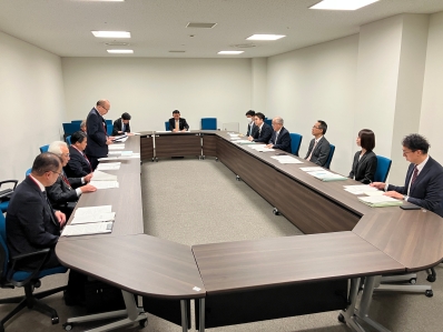 要望書を読み上げる様子