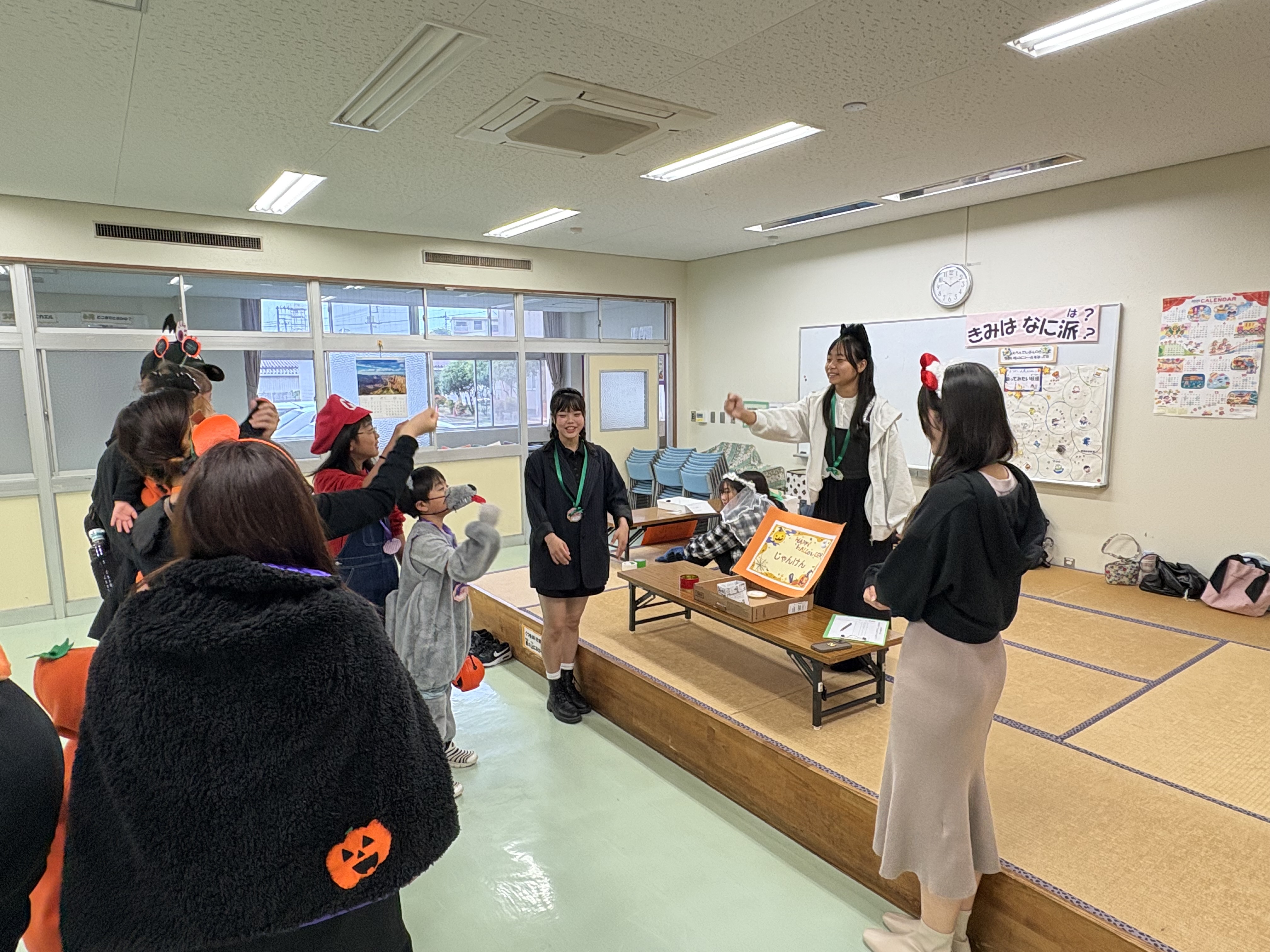 ハロウィンイベントを楽しむ子どもの様子