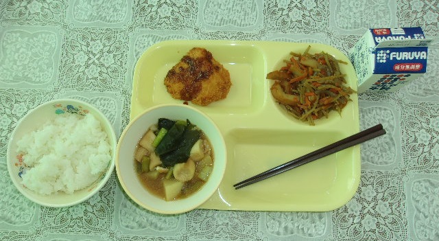 玉造分所の12月8日の献立写真