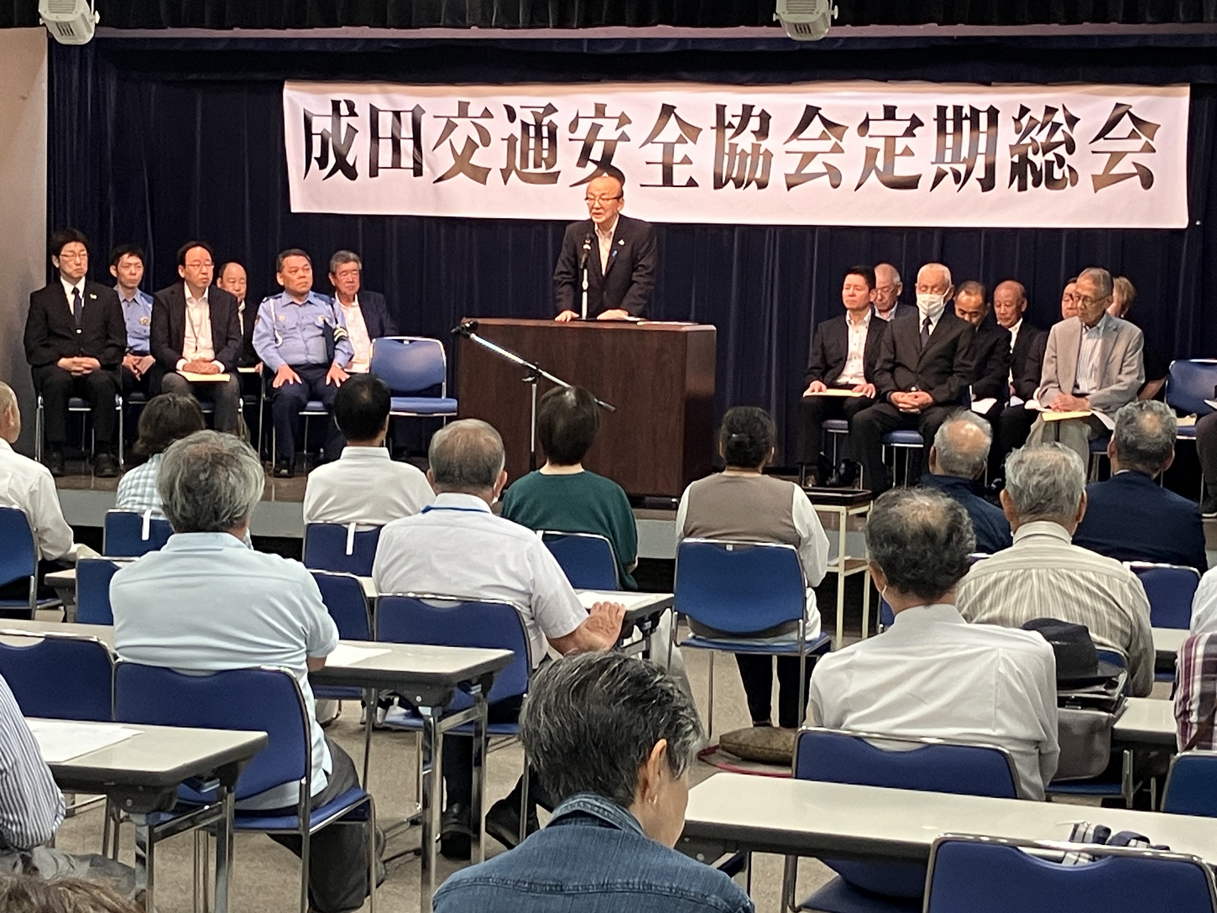 市長が挨拶する様子