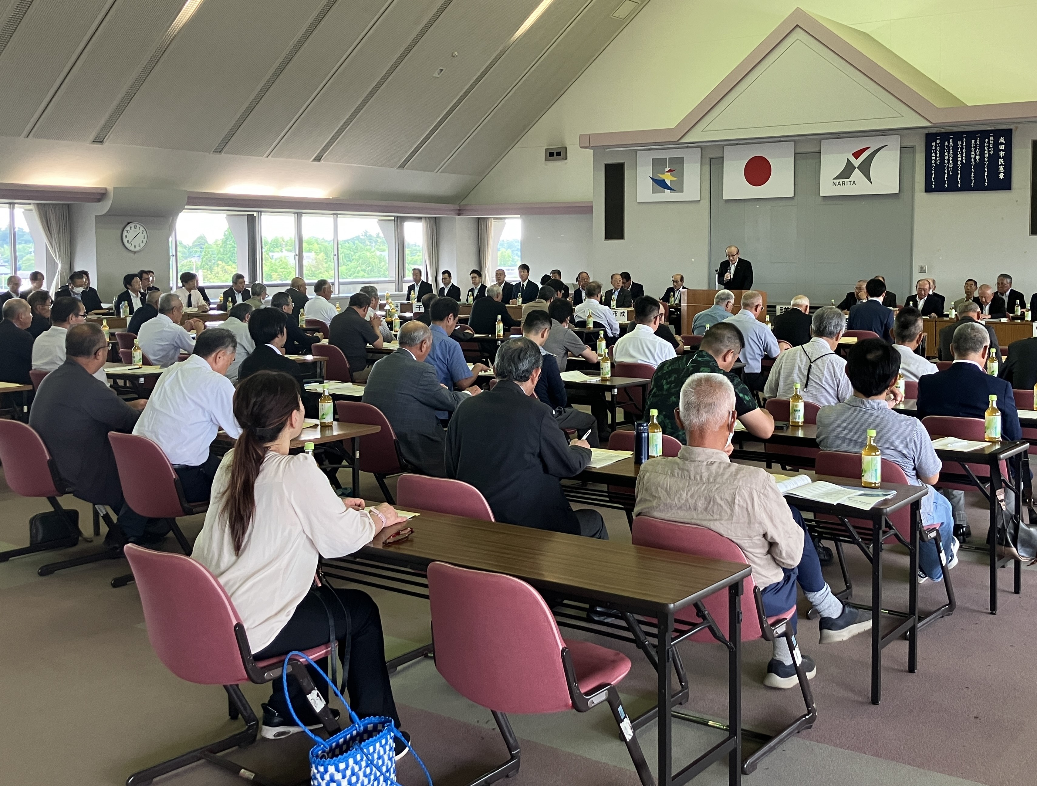 市長が挨拶する様子