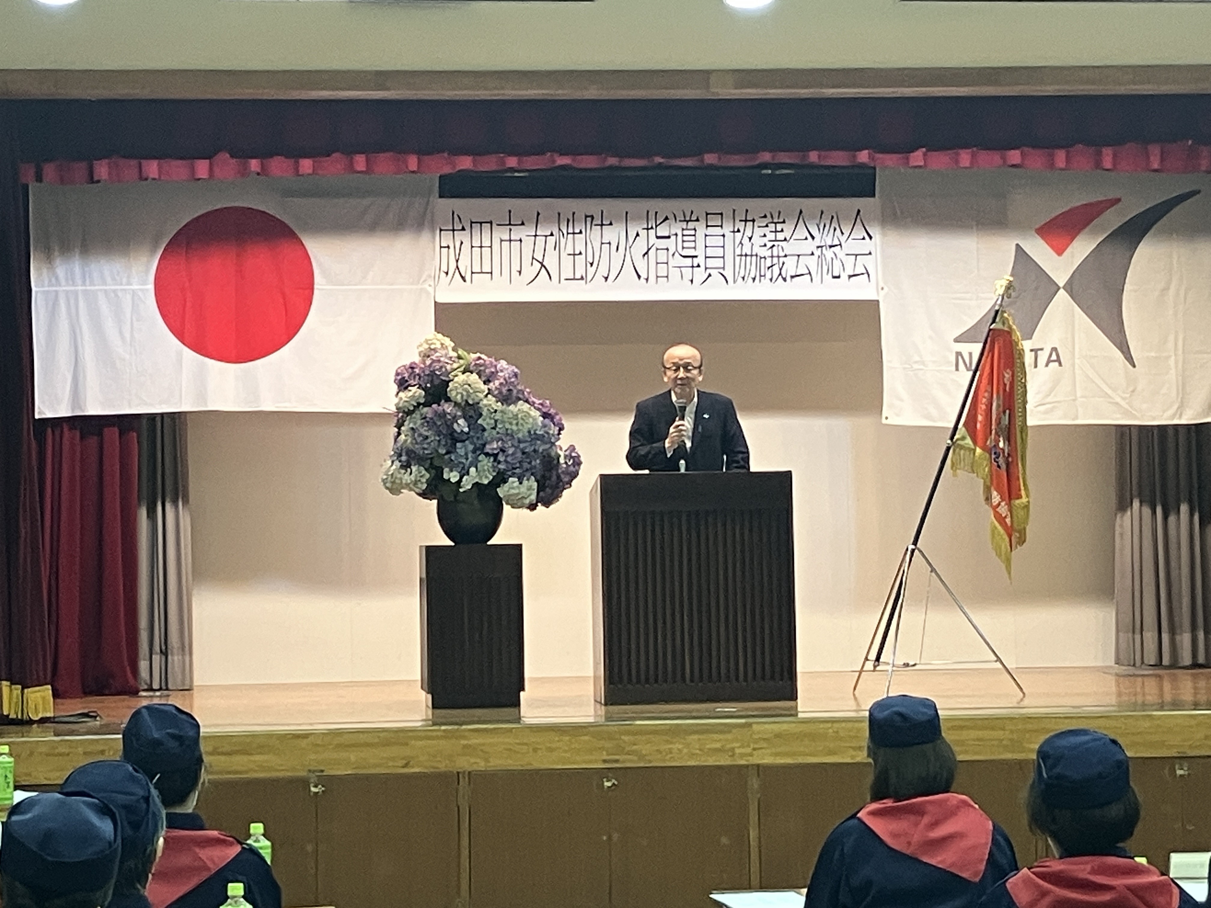 挨拶する市長の様子