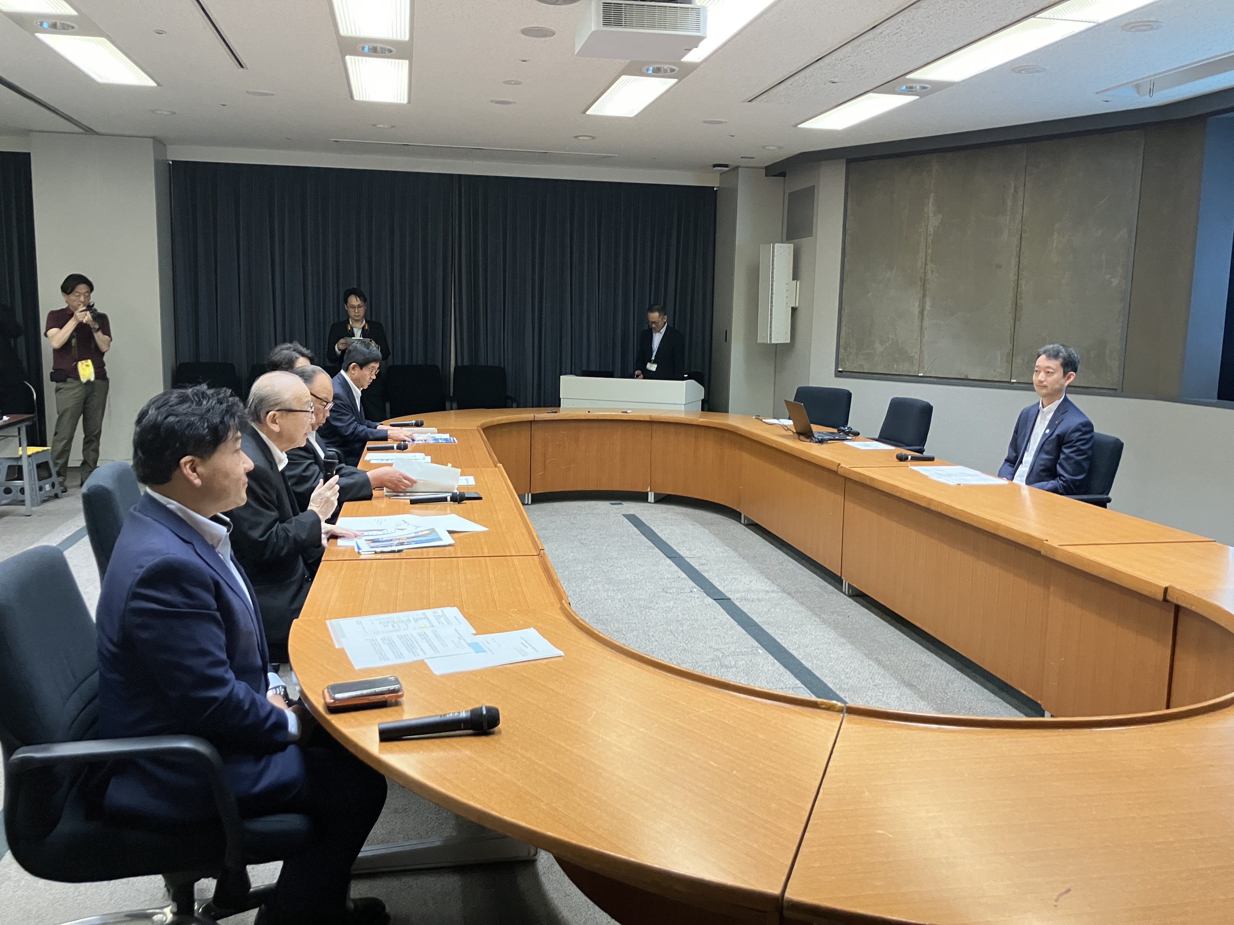 知事にPRする市長