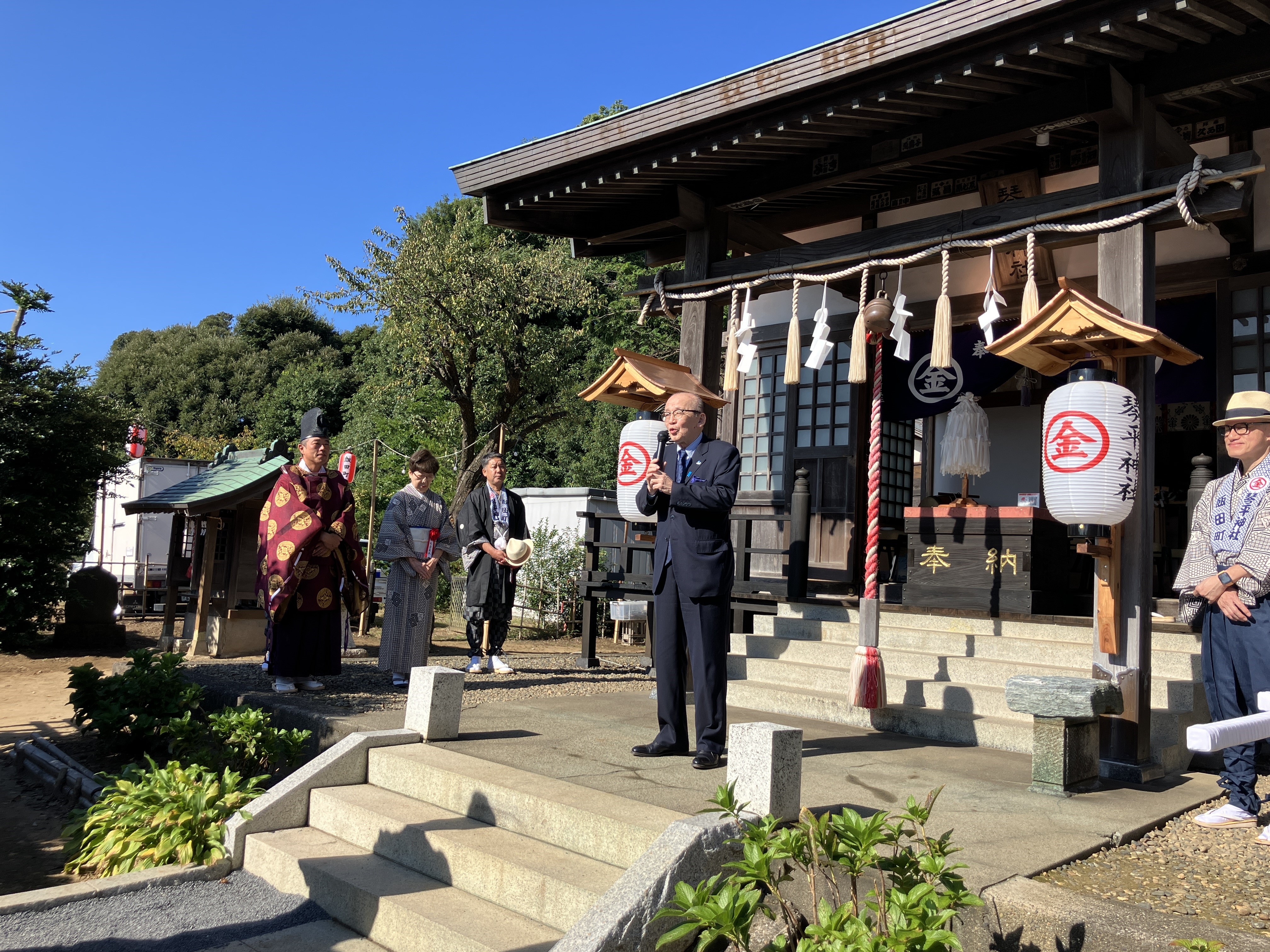 挨拶する市長の様子